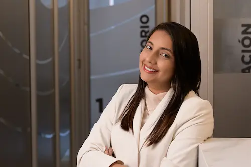 perfil-profesional/carrousel/marca-personal-karen-torres-2